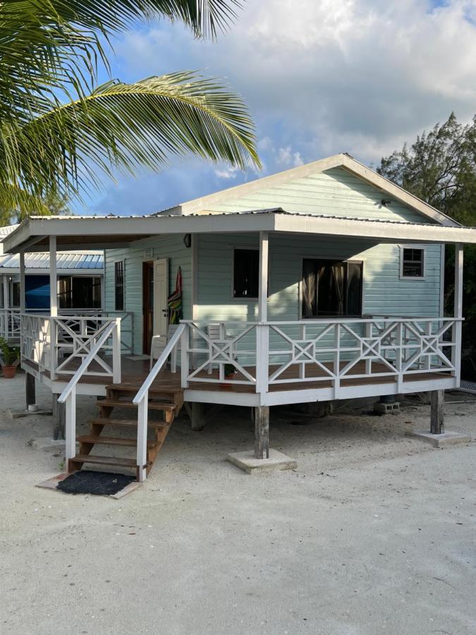 Hidden Treasure Vacation Home Blue Bay Cottage キー・カーカー エクステリア 写真