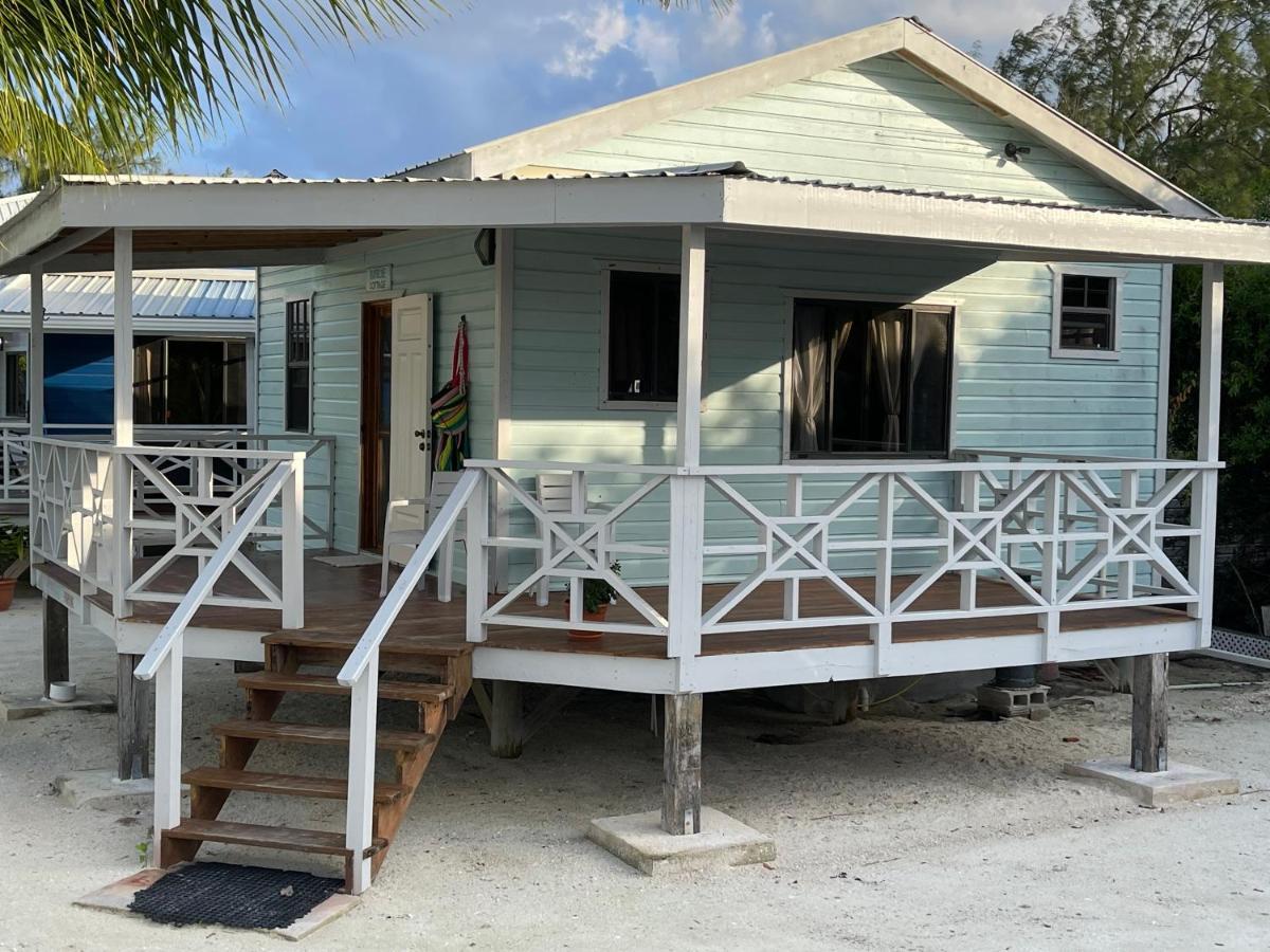 Hidden Treasure Vacation Home Blue Bay Cottage キー・カーカー エクステリア 写真