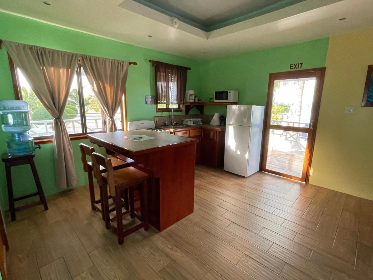 Hidden Treasure Vacation Home Blue Bay Cottage キー・カーカー エクステリア 写真