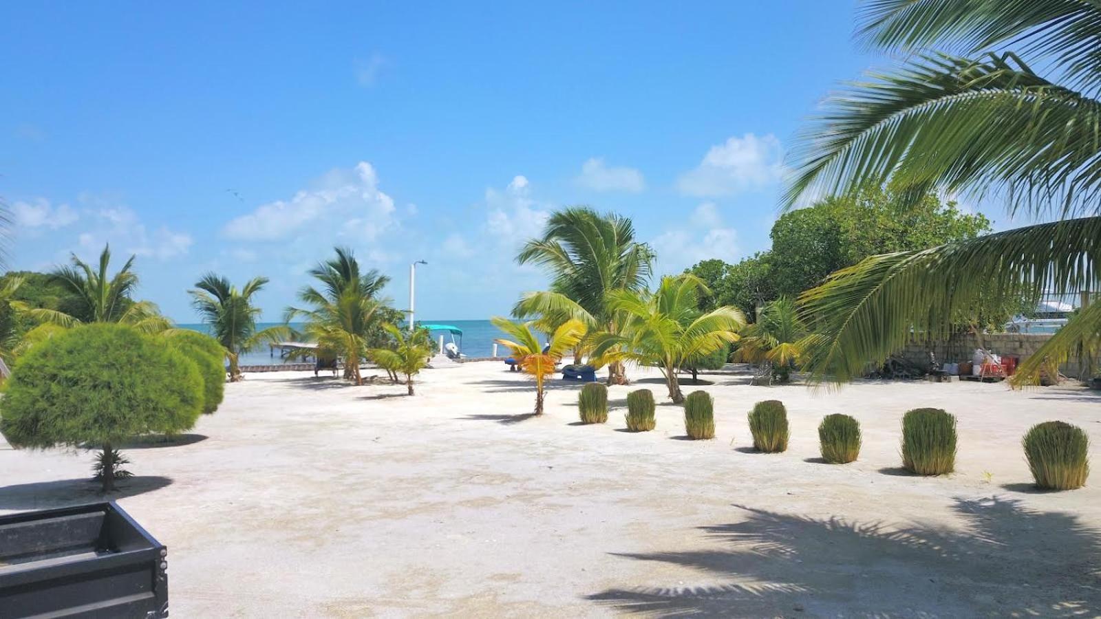 Hidden Treasure Vacation Home Blue Bay Cottage キー・カーカー エクステリア 写真