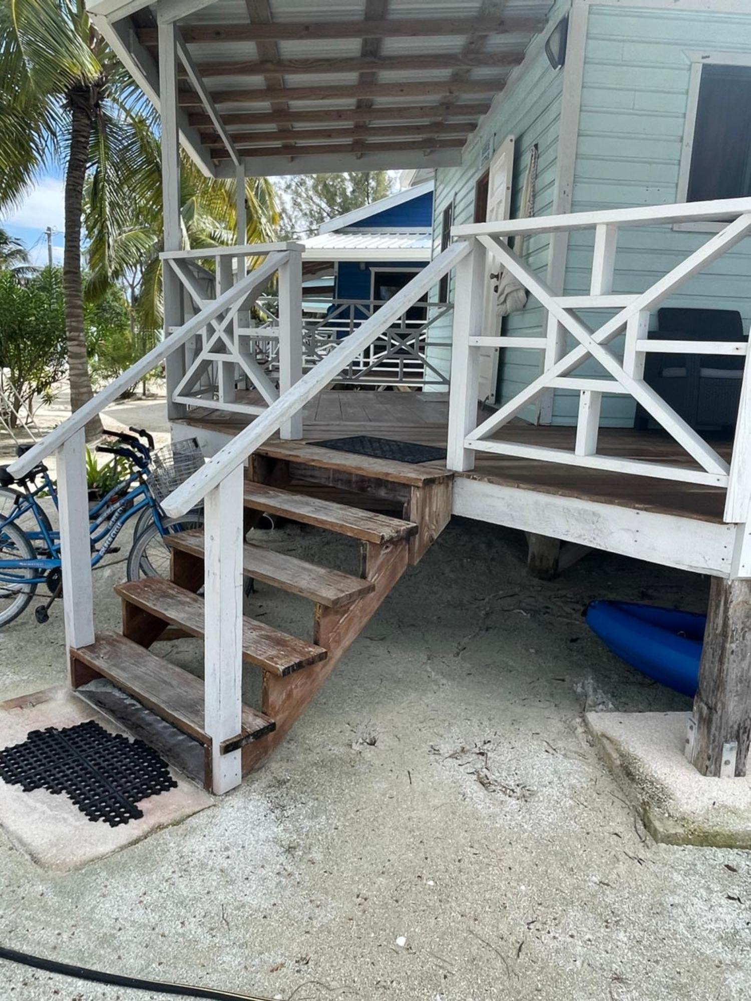 Hidden Treasure Vacation Home Blue Bay Cottage キー・カーカー エクステリア 写真